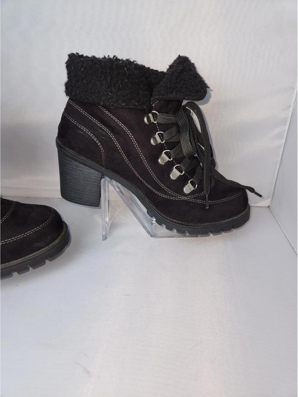 Jelly Pop Black Suede Lace-Up Ankle Boots with Faux Fur Cuff and Block Heel - Picture 13 of 14